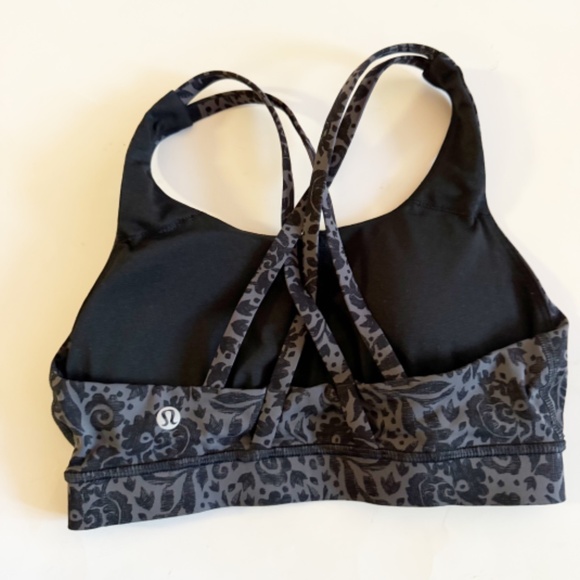 Lululemon Energy Bra Size 4 - Picture 2 of 3